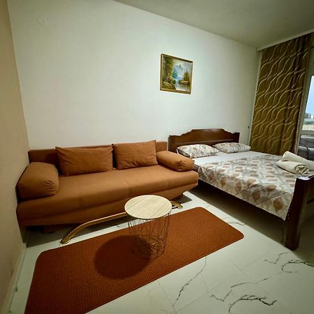 Apartments Cobi Ulcinj Eksteriør bilde