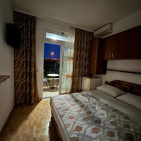 Apartments Cobi Ulcinj Eksteriør bilde