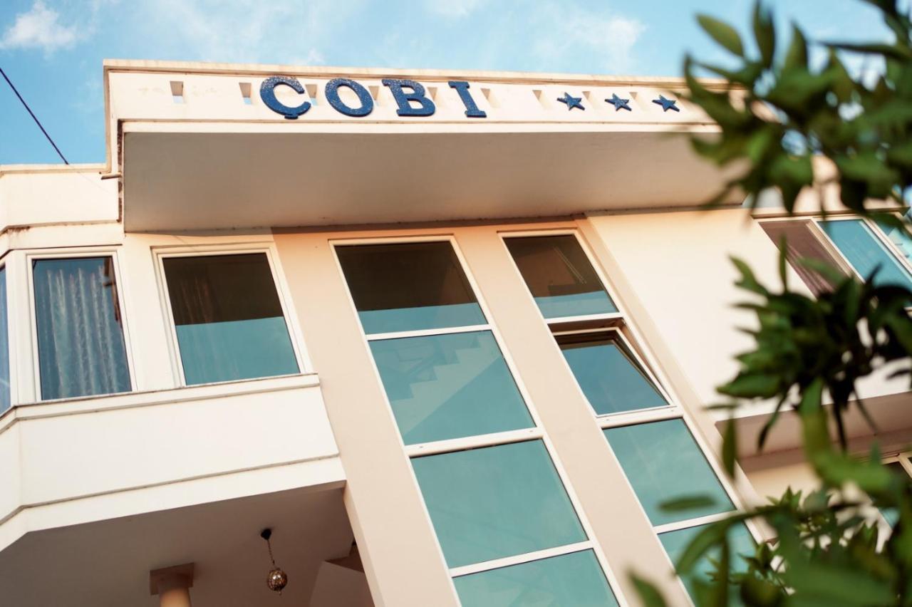 Apartments Cobi Ulcinj Eksteriør bilde