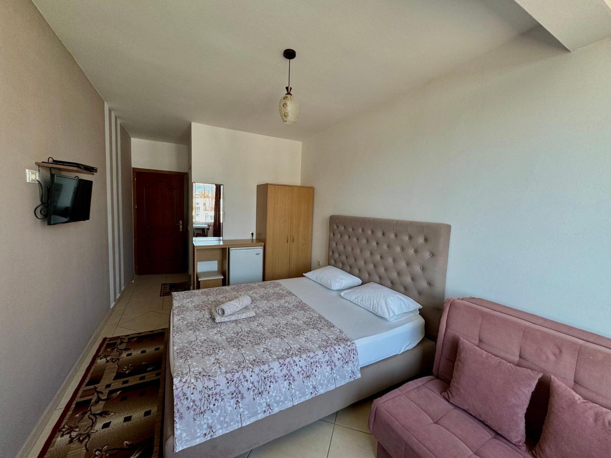 Apartments Cobi Ulcinj Rom bilde