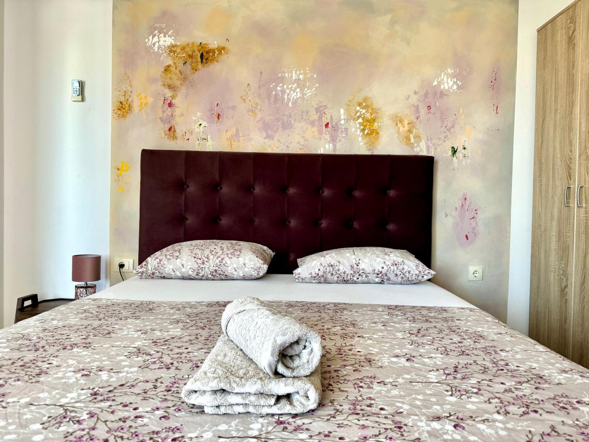 Apartments Cobi Ulcinj Eksteriør bilde