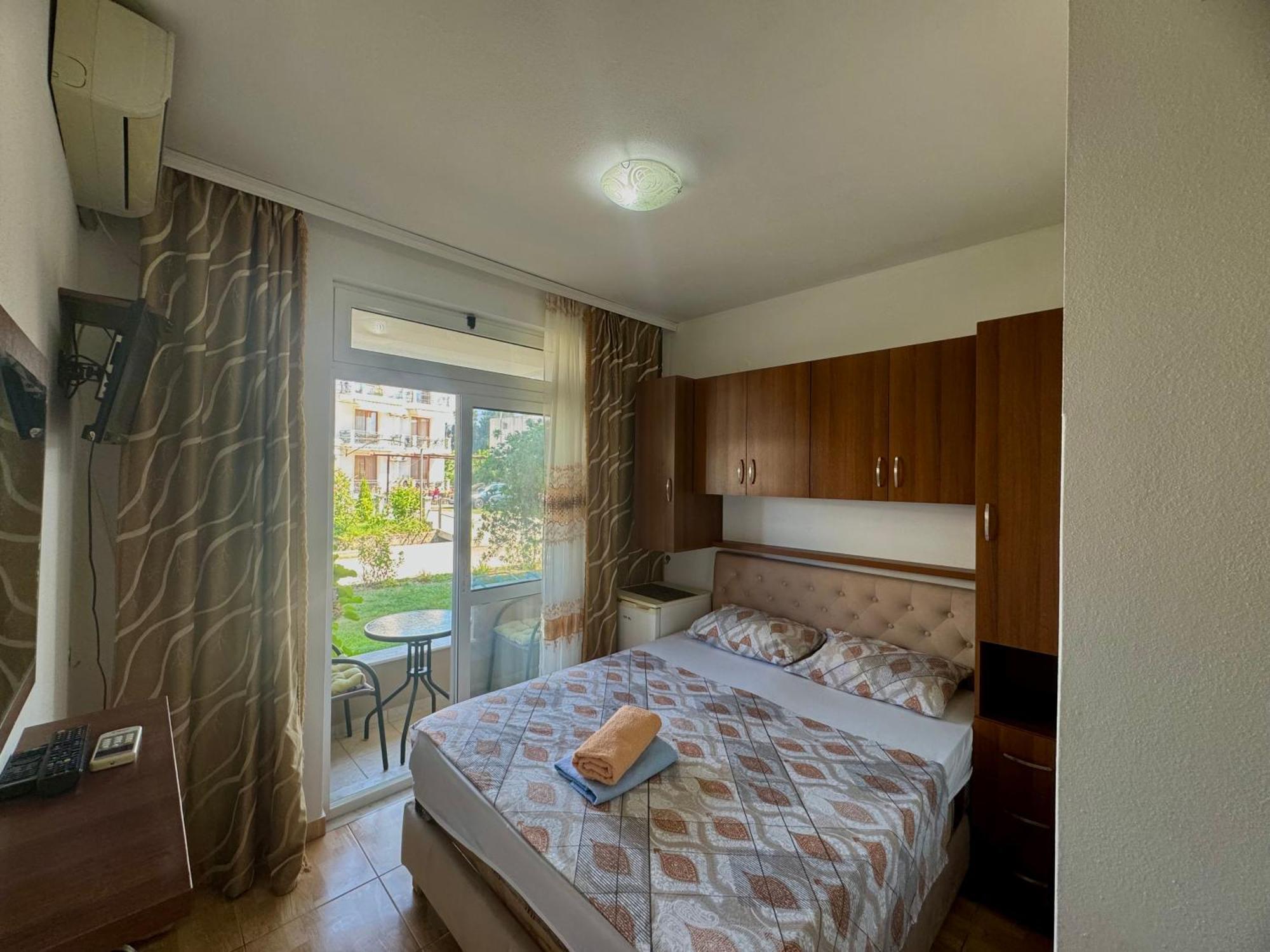Apartments Cobi Ulcinj Rom bilde